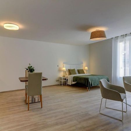 Ovelia Dijon - Le Courtille Ste-Marthe Apartment Exterior foto